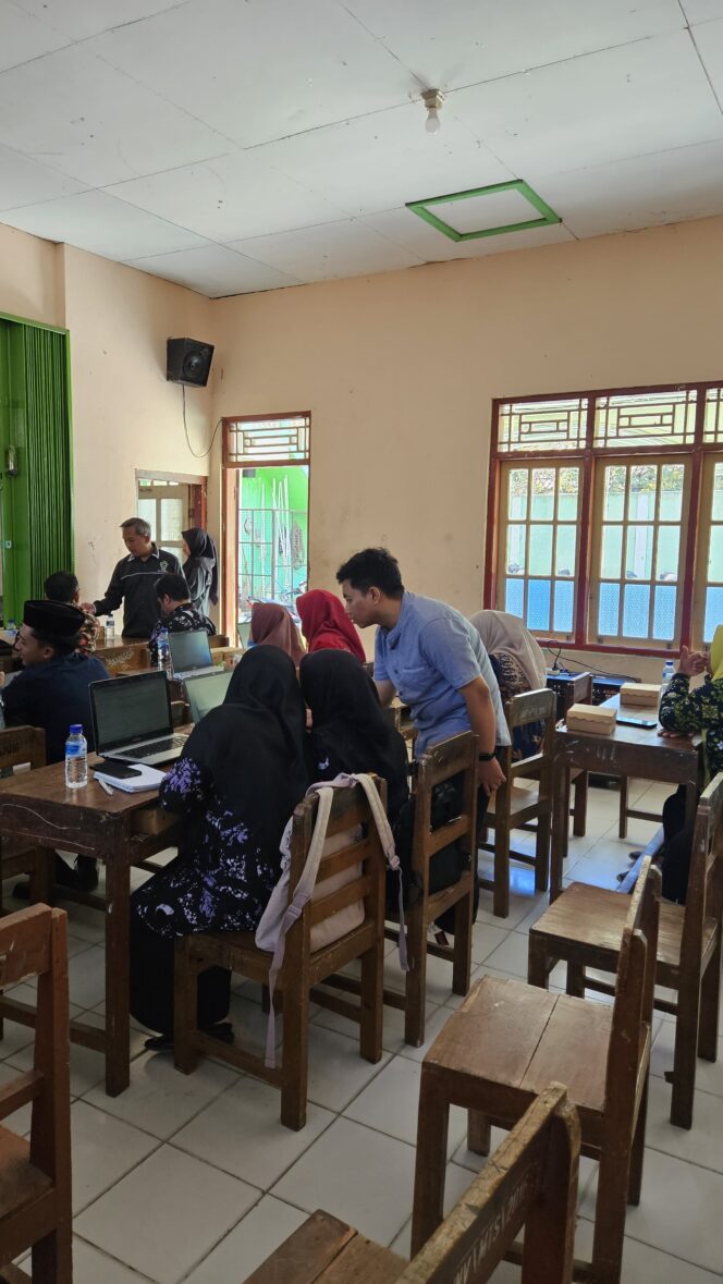 
PAC ISNU dan LP Ma’arif Candimulyo Magelang Gelar Workshop AI untuk Tingkatkan Kapasitas Guru