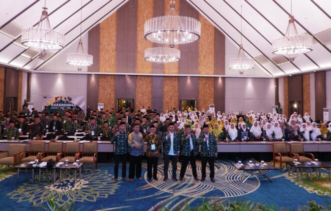
LP Ma’arif NU Magelang Gelar Rakerdima 2025: Kobarkan Semangat Digitalisasi demi Generasi Emas Berakhlak Mulia!